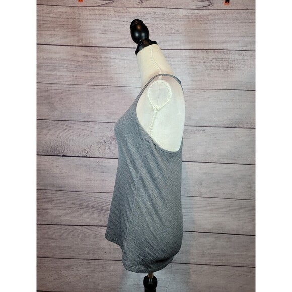 UNDERARMOUR Heat Gear Tank Top Bundle Grey and Black Size Small - Picture 6 of 12